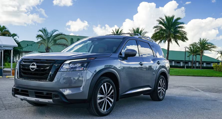 Nissan Pathfinder 2025